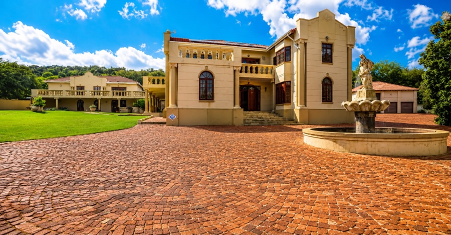 4 Bedroom Property for Sale in Wilkoppies North West